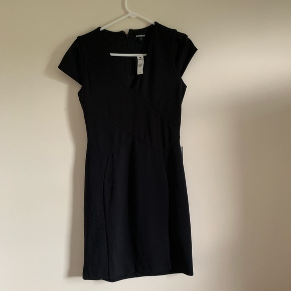 Dresses & Skirts - black express dress